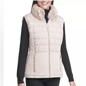 SPOTLESS AND LIKE NEW! CALVIN KLEIN Quilted Vest with Faux Fur Collar Size S